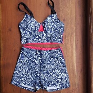 Oiselle Paisley Spandos Shorts and Sports Bra Set